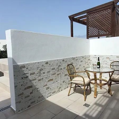 Brisas Apartment *